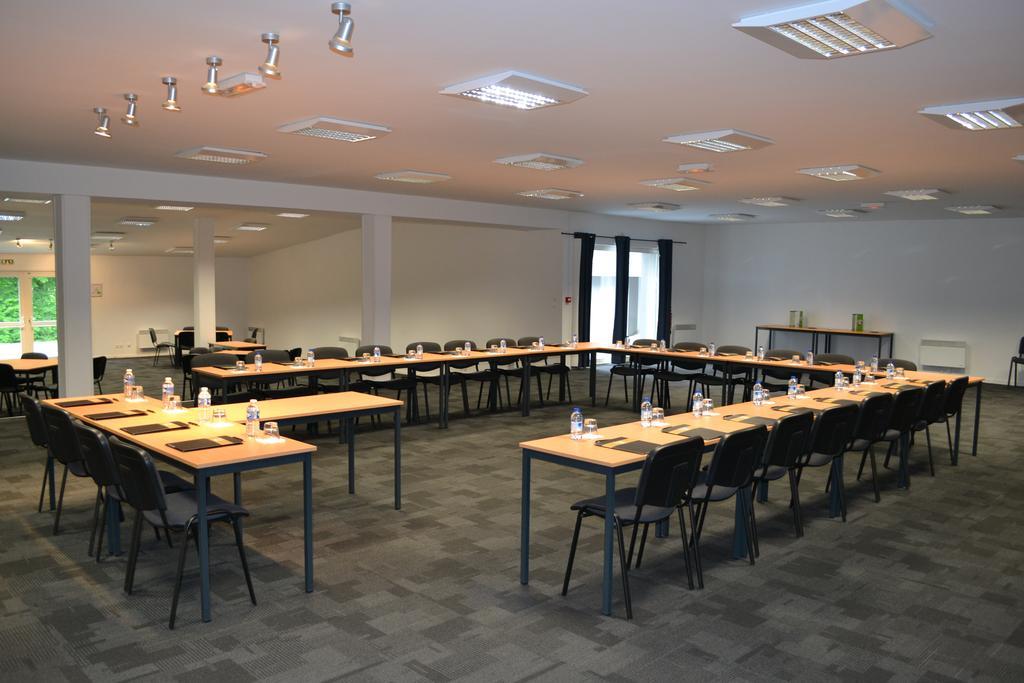Park & Suites Village La Rochelle - Marans Marans  Buitenkant foto