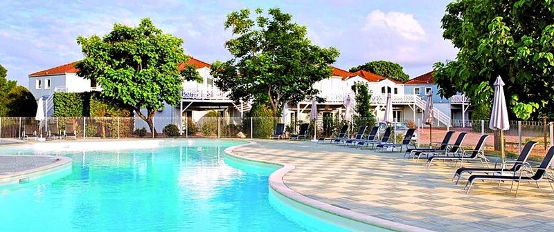 Park & Suites Village La Rochelle - Marans Marans  Buitenkant foto